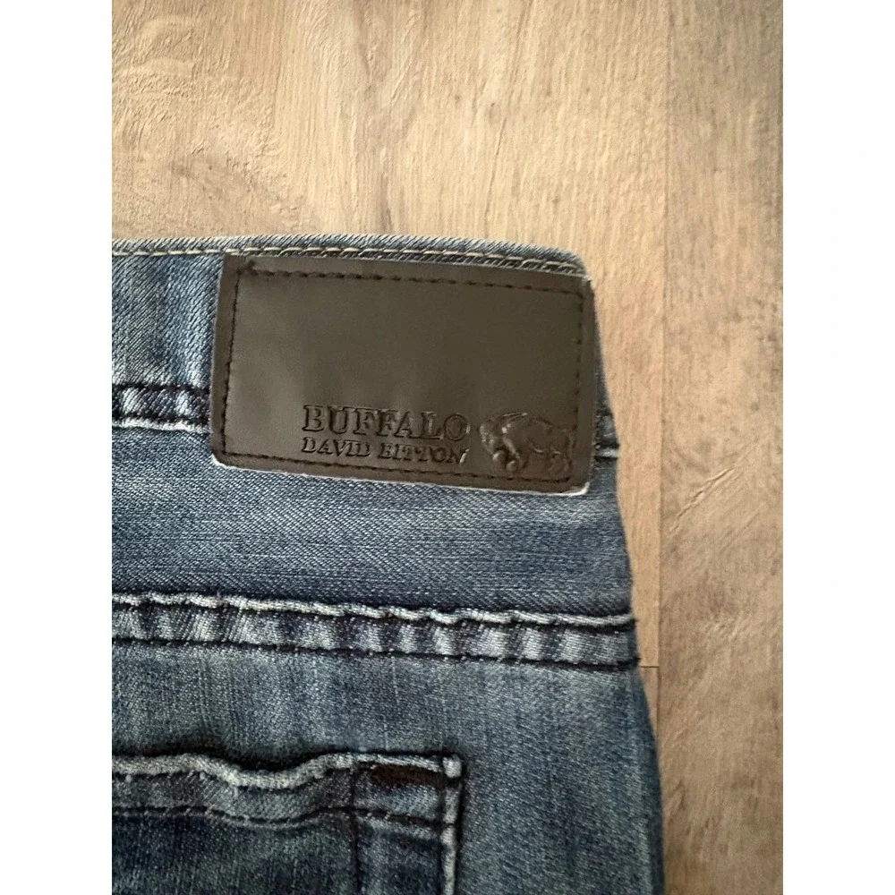 Buffalo David Bitton King Slim Bootcut Jeans Mens 40 Medium Wash Denim Blue